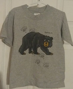 Vintage Highland's North Carolina Bear Print Shirt / Size Youth Small - Picture 1 of 5