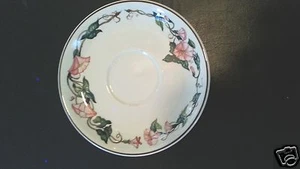 Vintage Villeroy & Boch Vitro-Porcelain saucer plate Acienne Mfg Imperial et Roy - Picture 1 of 1