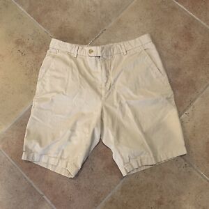 J McLaughlin Shorts Mens Size 34 Solid Khaki Flat Front Cotton Chino *READ