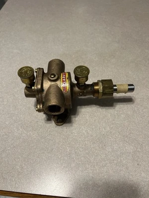 JABSCO JD 3/4, pedestal pump, bronze  - Image 1 of 4