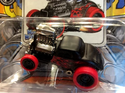 THE ORIGINAL MUSCLE MACHINES 1933 FORD COUPE -   1/64 - 33 STREET ROD  - Image 1 of 3