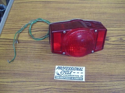 Luz trasera decente Honda CB360 CL360 CB550F CB500T CB750F con cableado sin grietas Foto 1 de 4