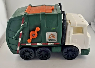 Мусоровоз Fisher Price Imaginext Disney Toy Story Tri-County свалка - Изображение 1 из 4