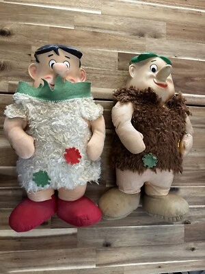Boneca de Pelúcia e Vinil Vintage 1961 Knickerbocker Fred Flint Stone Barney Rubble 17"" - Imagem 1 de 4