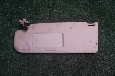 Parasol Volkswagen CC 2014 2015 2016 lado del conductor OEM 1 pieza 561 857 552 Foto 1 de 3