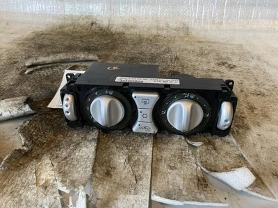 Controle de temperatura compatível com 04-08 CROSSFIRE 97575 - Imagem 1 de 4