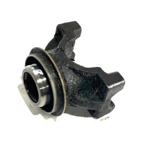 1987-1991 FORD F150 REAR AXLE 8.8 DRIVESHAFT U JOINT PINION YOKE ATTACHMENT USED - Picture 1 of 6
