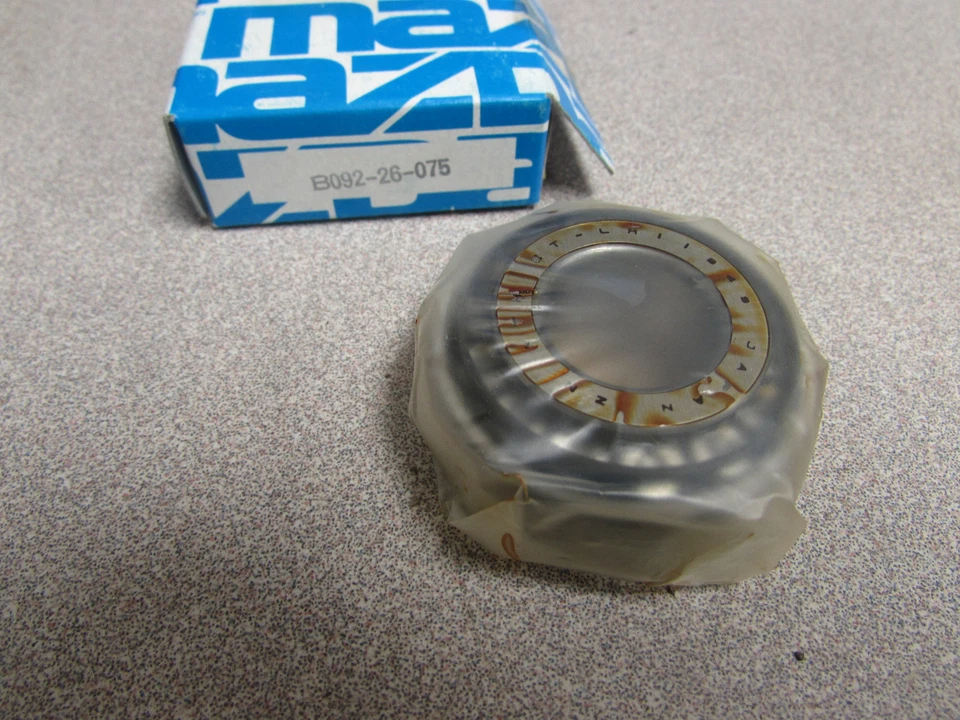 Nuevo cojinete de rueda Mazda B092-26-075 Foto 1 de 1
