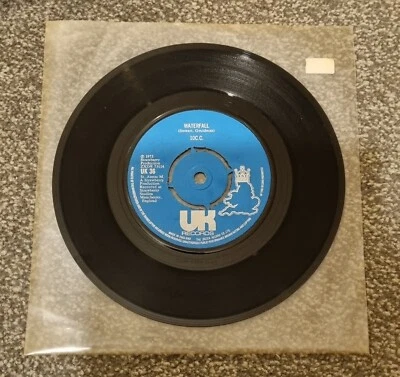 10cc - UK36 - Rubber Bullets / Waterfall 1973  Foto 1 de 2