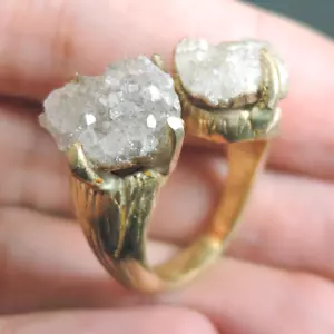 Anello al quarzo naturale placcato oro gioielli fatti a mano, misura 6 (USA), L (UK) - Foto 1 di 8