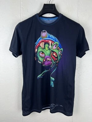 Camisa Hazel Smith Para Hombre Mediana Azul Gráfico Cuello Redondo Manga Corta Un Truco Pony Foto 1 de 4