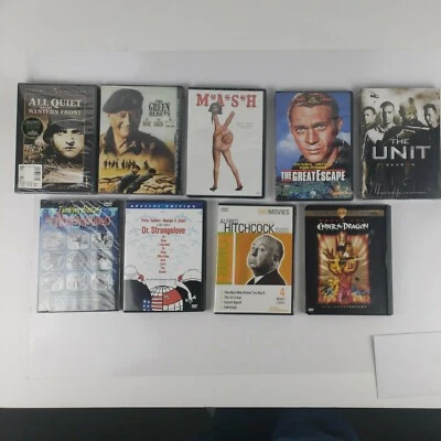 9 DVD Lot Hitchcock, Dr Strangelove, MASH, Great Escape, Green Berets, The Unit Foto 1 de 4