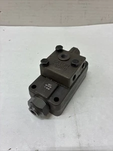 Transmission Slave Air Valve For Eaton Fuller A-5000 - Bild 1 von 2