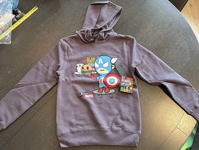 Disney Marvel Tokidoki Capitán América Hombre Sudadera con Capucha Pequeña Totalmente Nueva Foto 1 de 4
