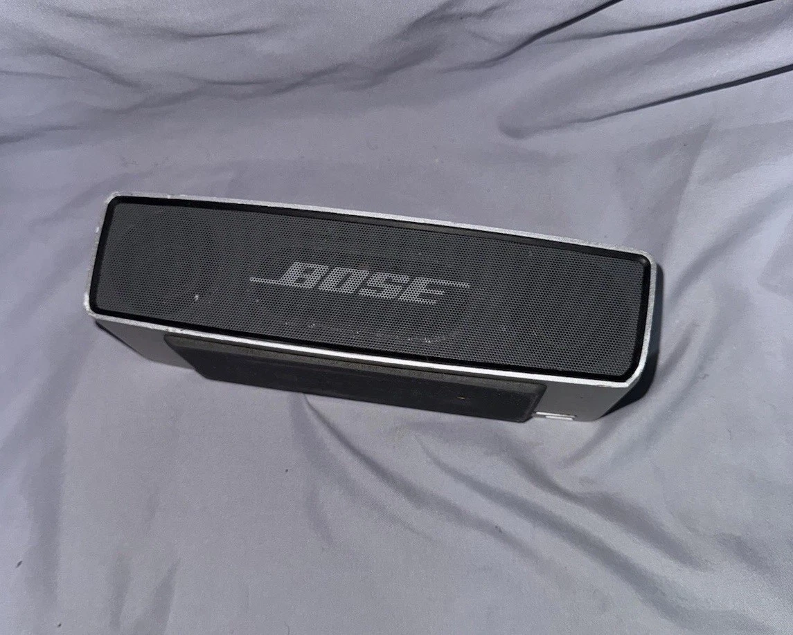 【送料込み】BOSE Soundlink mini Bose SoundLink Mini-Lautsprecher, Bluetooth, tragbar, kabellos
