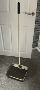 Barredora manual exclusiva de pisos/alfombras Leifheit - vintage años 70 - 3 cepillos - Imagen 1 de 14