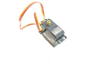 RC4WD Z-E0035 Twister High Torque Metal Gear Digital Servo - Picture 1 of 5