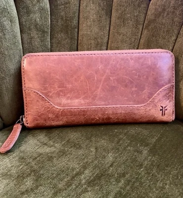 Cartera FRYE de cuero marrón envejecido Melissa con cremallera alrededor Foto 1 de 4