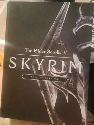 Elder Scrolls V: Skyrim Special Edition Collectors Guide (Hardcover) - Image 1 of 4