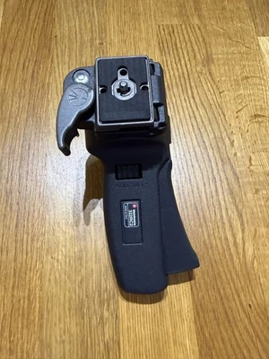 Manfrotto 322RC2  Horizontal Joystick Grip Ball Tripod Head For SLR Camera  - Image 1 of 4