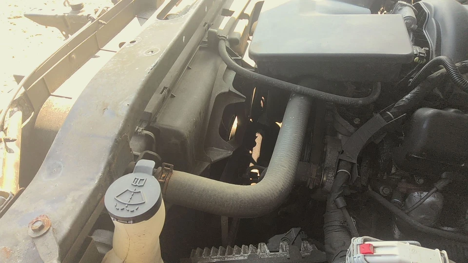 Motor de refrigeración eléctrico 14 Chevy Silverado 1500 Foto 1 de 1