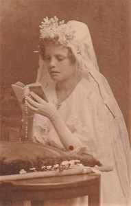 Vintage Photo From the Early 1900s religious ceremony Beautiful young girl