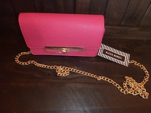 L@@k!!! Alexis Bendel Small Handbag Hot Pink Mini Shoulder Bag Gold Chain - Picture 1 of 7