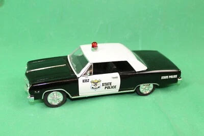 Saico 1965 CHEVROLET CHEVELLE MALIBU SS 396 Z-16 STATE POLICE CAR 1:24 DIECAST - Image 1 of 4