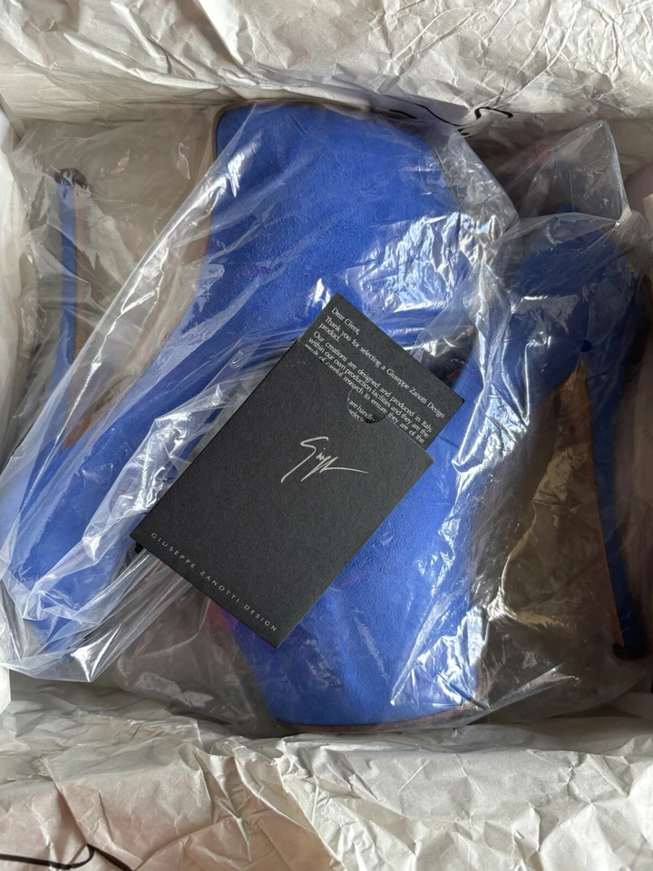 GIUSEPPE ZANOTTI Liza Azul Gamuza Punta abierta Tacones Plataforma $350 Foto 1 de 4