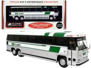 1980 MCI MC-9 Crusader II Intercity Coach Bus "Union Station" Toronto (Ontario C - Picture 1 of 1