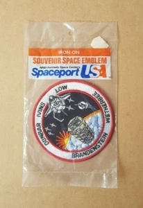 Emblema del Centro Espacial Kennedy Dunbar Ivins Low Brandenstein Low Wetherbee Parche de la NASA - Imagen 1 de 2