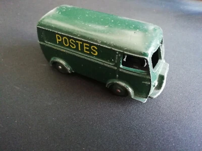 Dinky Toys - PEUGEOT D.3.A. 25B POSTES / voiture collection jouet ancien - Photo 1/4