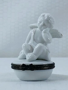 Small White Porcelain Angel Figurine Hinged Trinket Box - Picture 1 of 11