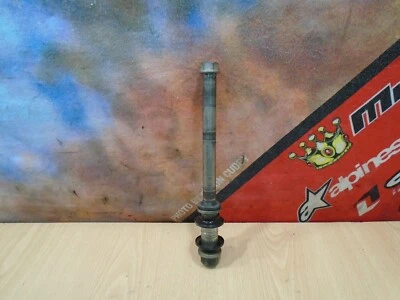 Yamaha TTR 230 2007 eje de rueda delantera (A) 07 TTR230 05-22 Foto 1 de 4