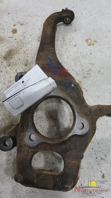 Nissan Armada 2008 husillo delantero nudillo derecho Foto 1 de 4