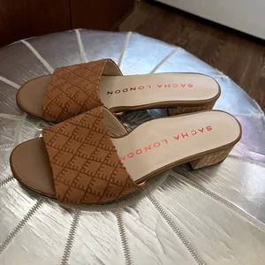 SACHA LONDON OPEN TOE MULES size 6.5 - Picture 1 of 4