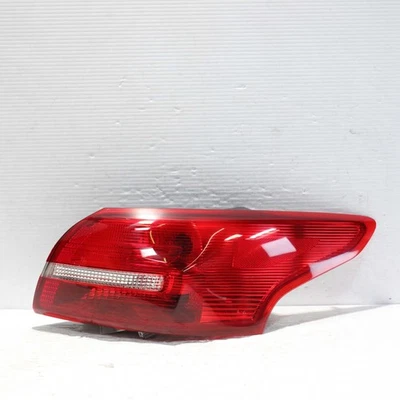 Luz trasera derecha panel cuarto Ford Focus 2015-2018 OEM F1EZ-13404-B Foto 1 de 4
