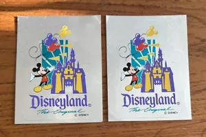 Disneyland L'originale mai usato adesivo riflettente 1991 lotto x2 Topolino - Foto 1 di 2