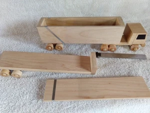 Holzspielzeug Handarbeit Ahorn - Bild 1 von 2