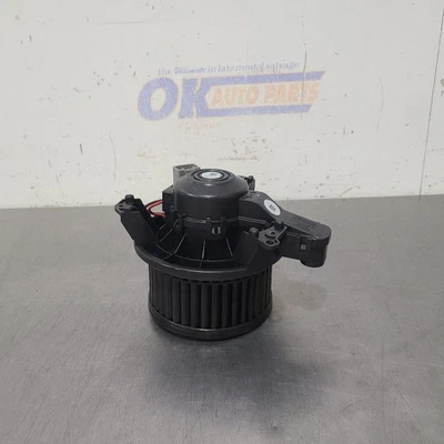 Motor soplador trasero Lincoln Aviator 20 2020  Foto 1 de 4