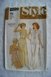 1979 Style Pattern No. 2899 misses jacket nightdress & cami-knickers, size 12/14 - Picture 1 of 1