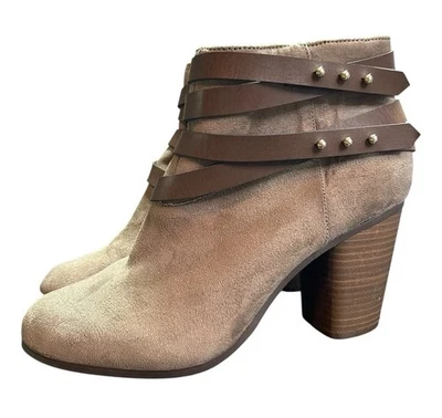 Botines de tacón de gamuza sintética Material Girl para mujer talla 8,5 M marrón con cremallera lateral Foto 1 de 4