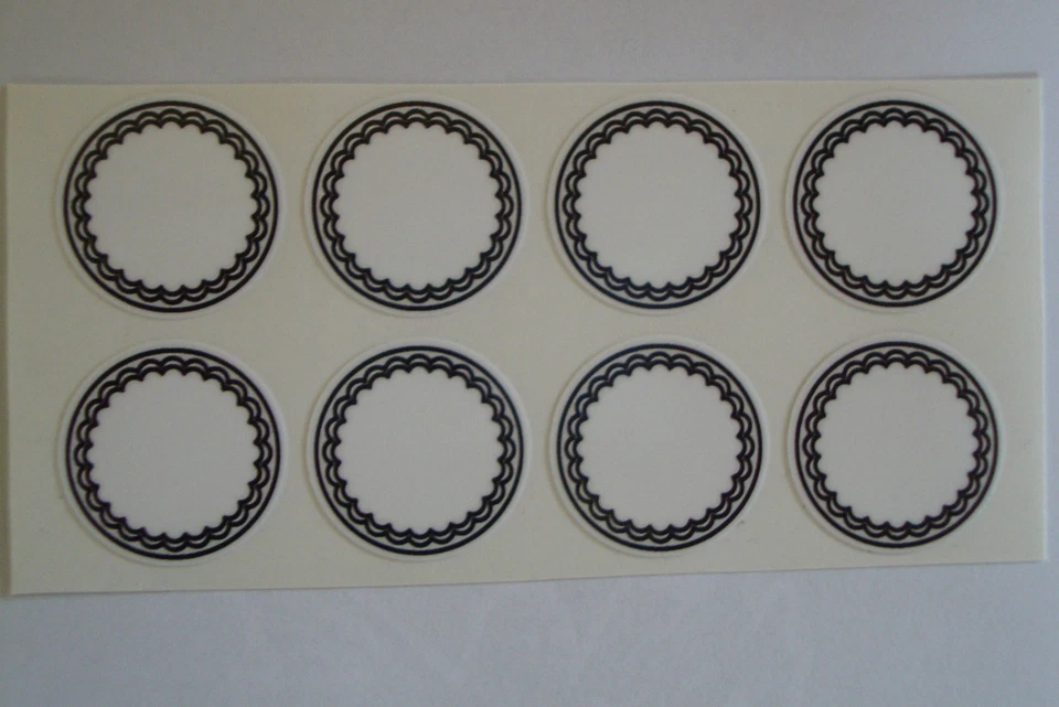 16  WHTE  STICKERS 1" CROWN GREEN BOWLS LAWN BOWLS FLATGREEN  INDOOR BOWLS - Image 1 of 1