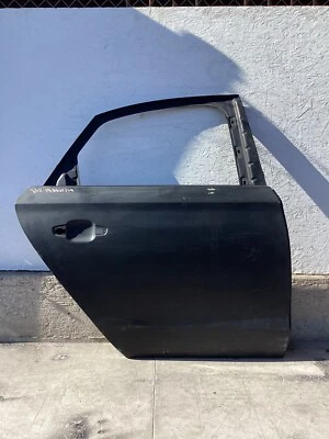 2011 12 2013 2014 2015 2016 2017 2018 AUDI A8 S8 PUERTA TRASERA DERECHA OEM NUEVO SIN CAJA Foto 1 de 4