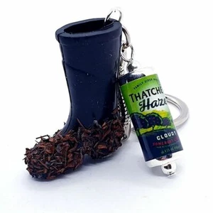 Unique MUDDY WELLY & THATCHER'S HAZE CIDER KEYRING glastonbury BOOTS glasto MUD - Picture 1 of 1