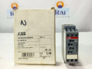 RELÉ DE TIEMPO MULTIFUNCIÓN ABB CT-MFS-21 0,05 SEG-300HRS 24-240V AC/DC CTMFS21 - Imagen 1 de 9