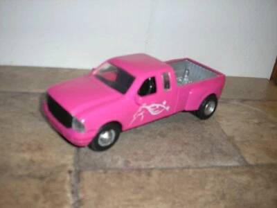 BONITO 2004 Nuevo Ray 1/27 Country Life Ford F-350 Super Duty Doble Rosa Envío Gratis Foto 1 de 4