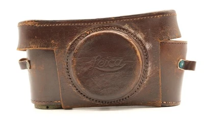 Leica Brown Leather Case for Model II & III, IIIA, IIIB, IIIc, IIIF Cameras - Image 1 of 4