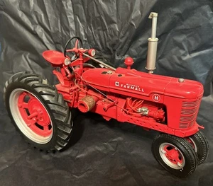 Die-Cast McCormick Farmall Model H Tractor 1/12  Collectable Franklin Mint - Picture 1 of 17