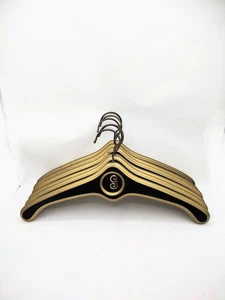 Vintage Hollywood Regency MCM Holz Kleiderbügel Gold & Schwarz "G" Monogrammiert - Bild 1 von 5